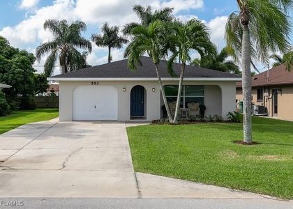 552 105th Avenue N - Photo 1