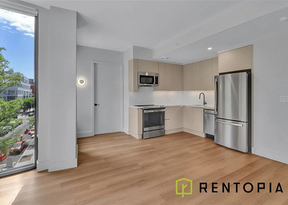 130 Hope Street - Photo 1