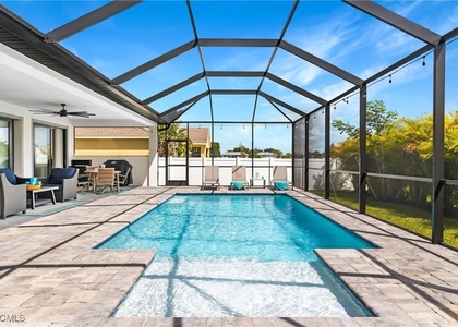 5129 Sw 16th Place - Photo 1