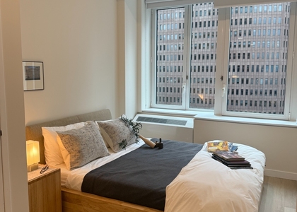 Broad Street, Financial Distri - Photo 1