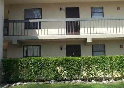 21911 Lake Forest Circle - Photo 1