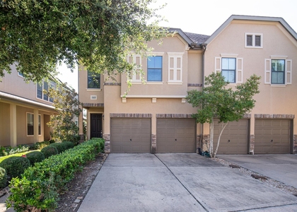 2923 Royal Oaks Crest - Photo 1