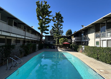 11133 Rose Avenue - Photo 1