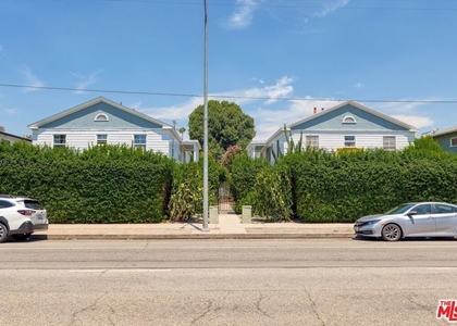 11683 Chandler Boulevard - Photo 1