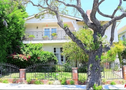 1115 22nd Street - Photo 1