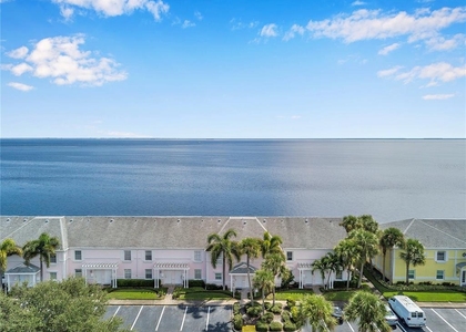 5172 Coquina Key Drive Se - Photo 1
