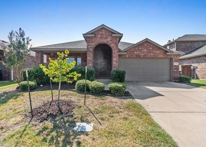 1729 Park Trails Boulevard - Photo 1