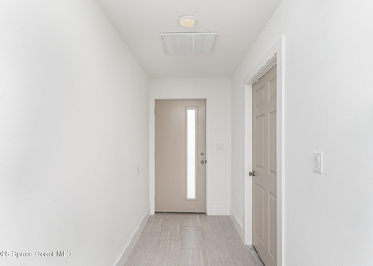 1605 Par Street Ne - Photo 1