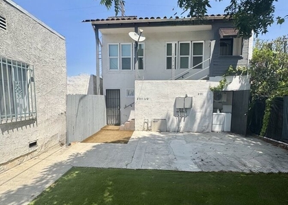 2911 W Florence Avenue - Photo 1