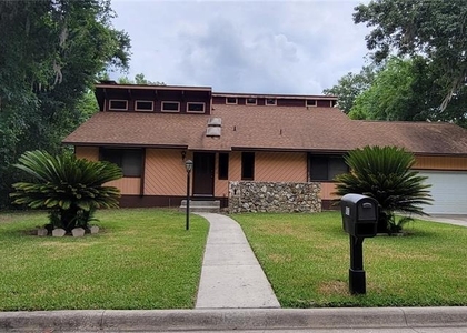 1631 Nw 94th Street - Photo 1