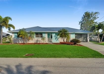 2758 Bruce Street - Photo 1
