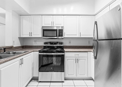 1951 Brandywine Road E - Photo 1