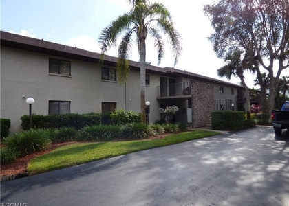 10 Beth Stacey Boulevard - Photo 1