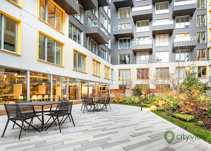 10 montieth street - Photo 1