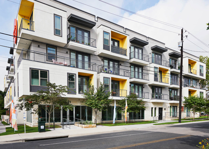 601 W St Johns Ave - Photo 1