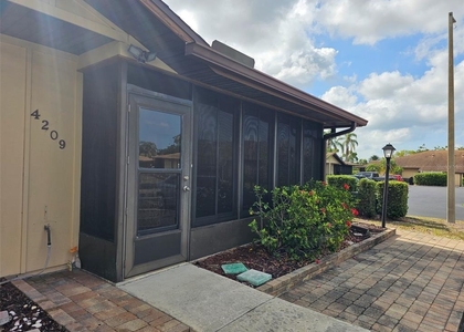 4209 66th Street Circle W - Photo 1