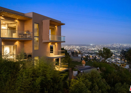 1600 Viewmont Drive - Photo 1