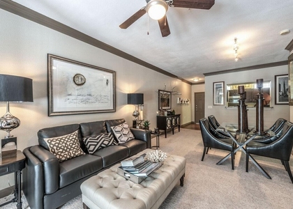 5800 Woodway Drive - Photo 1