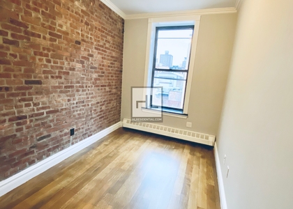 East 28 Street - Photo 1