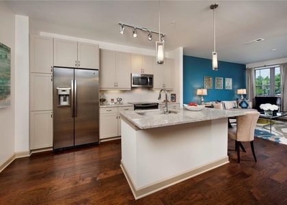 2420 Peachtree Road Nw - Photo 1