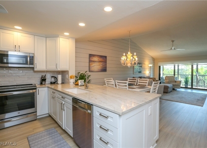 5733 Deauville Circle - Photo 1