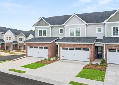 1748 Marglyn Drive - Photo 1