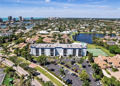 555 Park Shore Drive - Photo 1