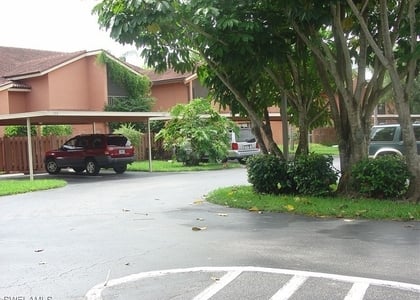 110 Cypress Way E - Photo 1