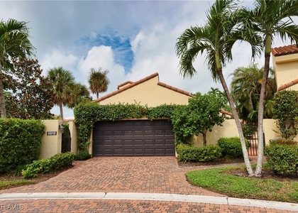 6810 Sand Pointe Circle - Photo 1