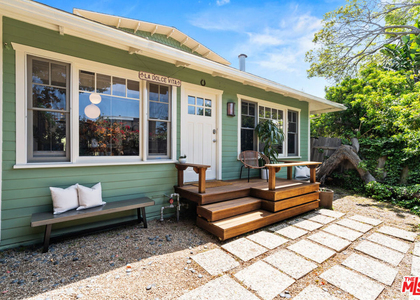 340 5th Avenue - Photo 1