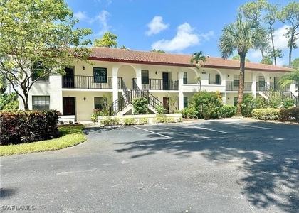 905 Augusta Boulevard - Photo 1