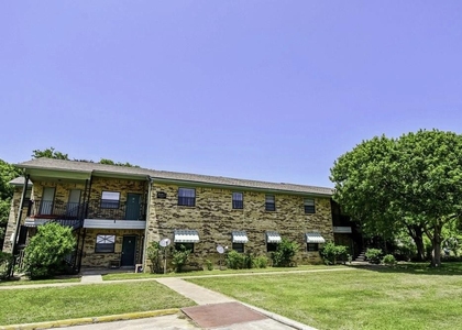 138 Sandpiper Circle - Photo 1