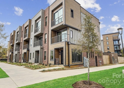 1028 Stitch Bend Way - Photo 1