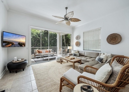 700 Bentwater Circle - Photo 1