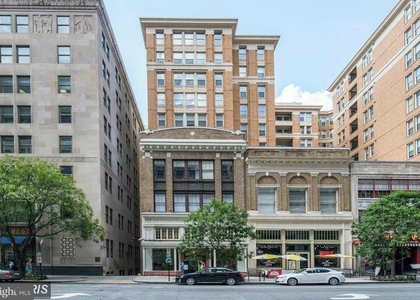 915 E Street Nw - Photo 1