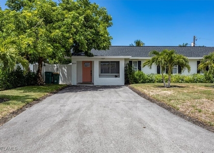 4523 Fluvia Avenue - Photo 1