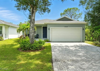 10140 Carolina Street - Photo 1