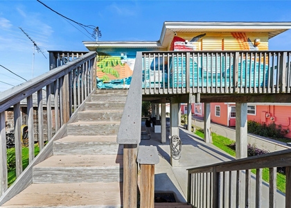 6120 Avenue Q 1/2 - Photo 1
