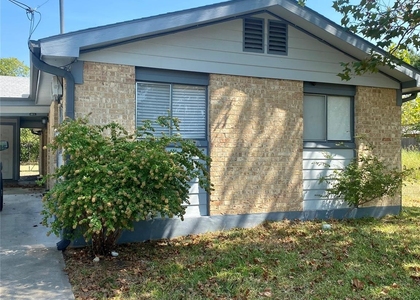 400 Swanee Dr - Photo 1