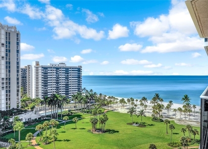 4041 Gulf Shore Boulevard N - Photo 1
