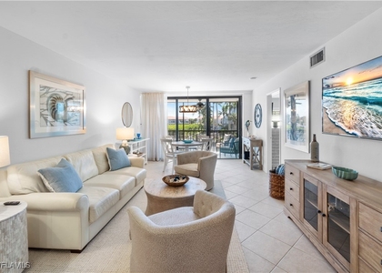 271 Southbay Drive - Photo 1