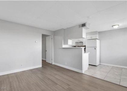239 W Cleveland Avenue - Photo 1