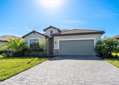 5161 Coral Reef Way - Photo 1