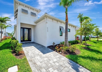 5939 Redbay Boulevard - Photo 1