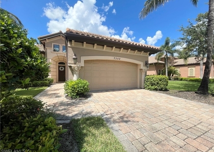 7302 Acorn Way - Photo 1