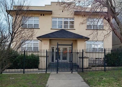 910 Nw 13th Streets - Photo 1