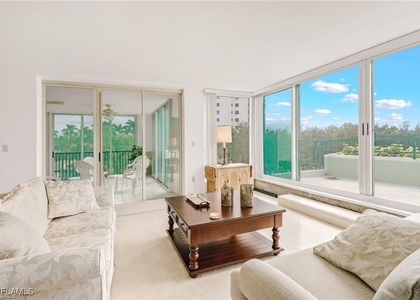7515 Pelican Bay Boulevard - Photo 1