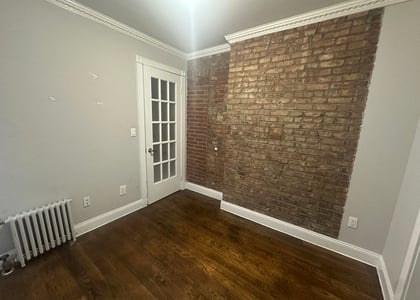 NO FEE 2BR in East Harlem - Photo 1