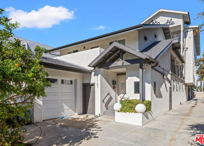 1147 W 37th Street - Photo 1