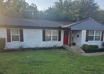 9911 Ferguson Road - Photo 1